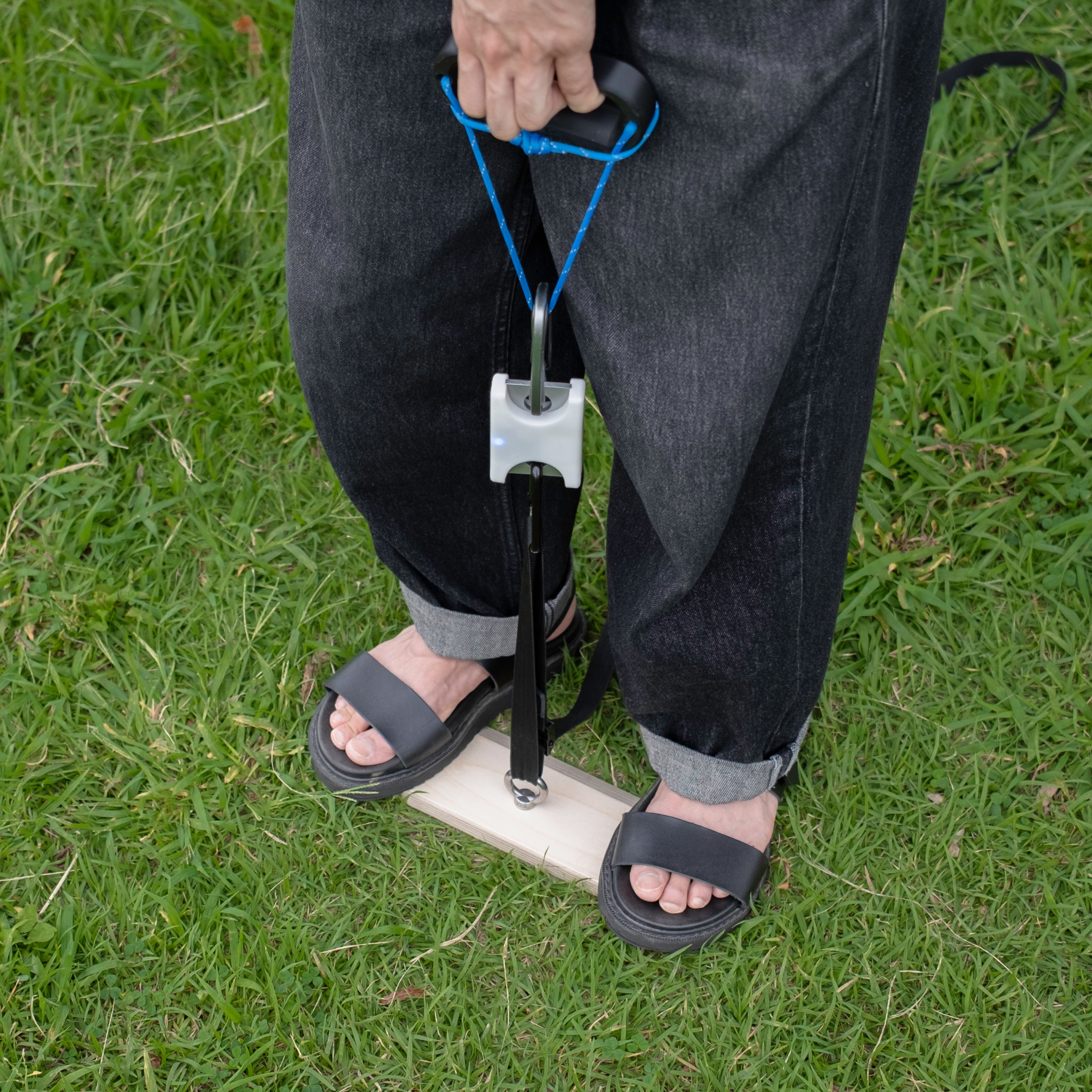 [PRE-ORDER] Portable Platform \w Adjustable Strap